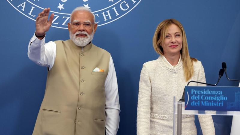 Caramelle, meme e Hormuz: è l’asse Meloni-Modi. Il premier indiano: scambi per 20 miliardi