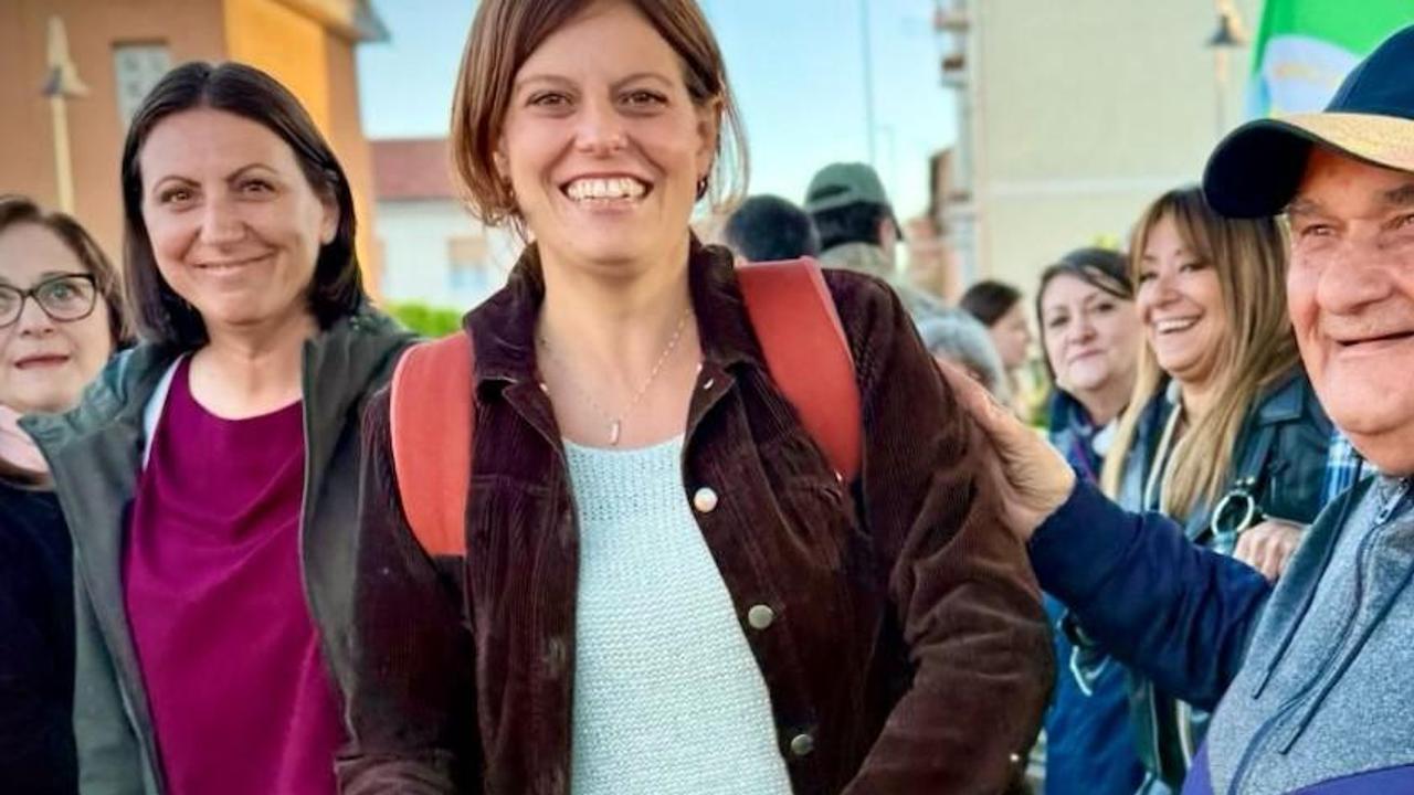 “Un trattamento alla Franca Rame”: odio social contro Salis e Cera dopo la visita alle case popolari