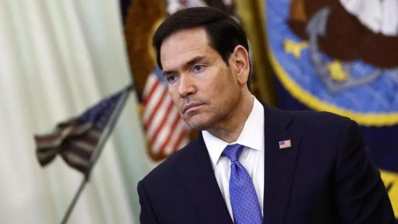 Rubio ai cubani: “Chi vi governa vi toglie un futuro migliore”. Ma la cattura di Castro è lontana