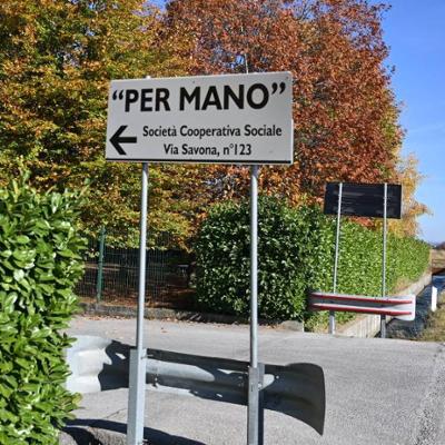 Disabili maltrattati nella cooperativa: “Un’ospite derisa e lasciata senza maglia per punizione”