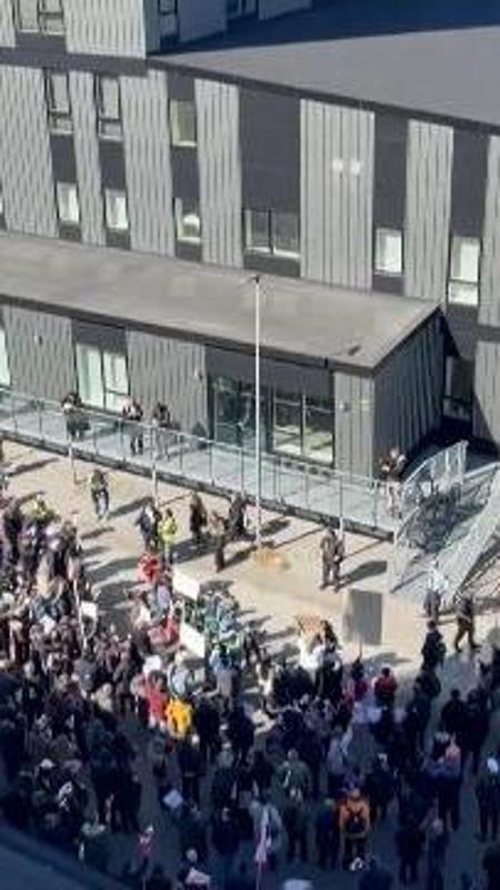Groenlandia: proteste a Nuuk per l'apertura del nuovo consolato americano
