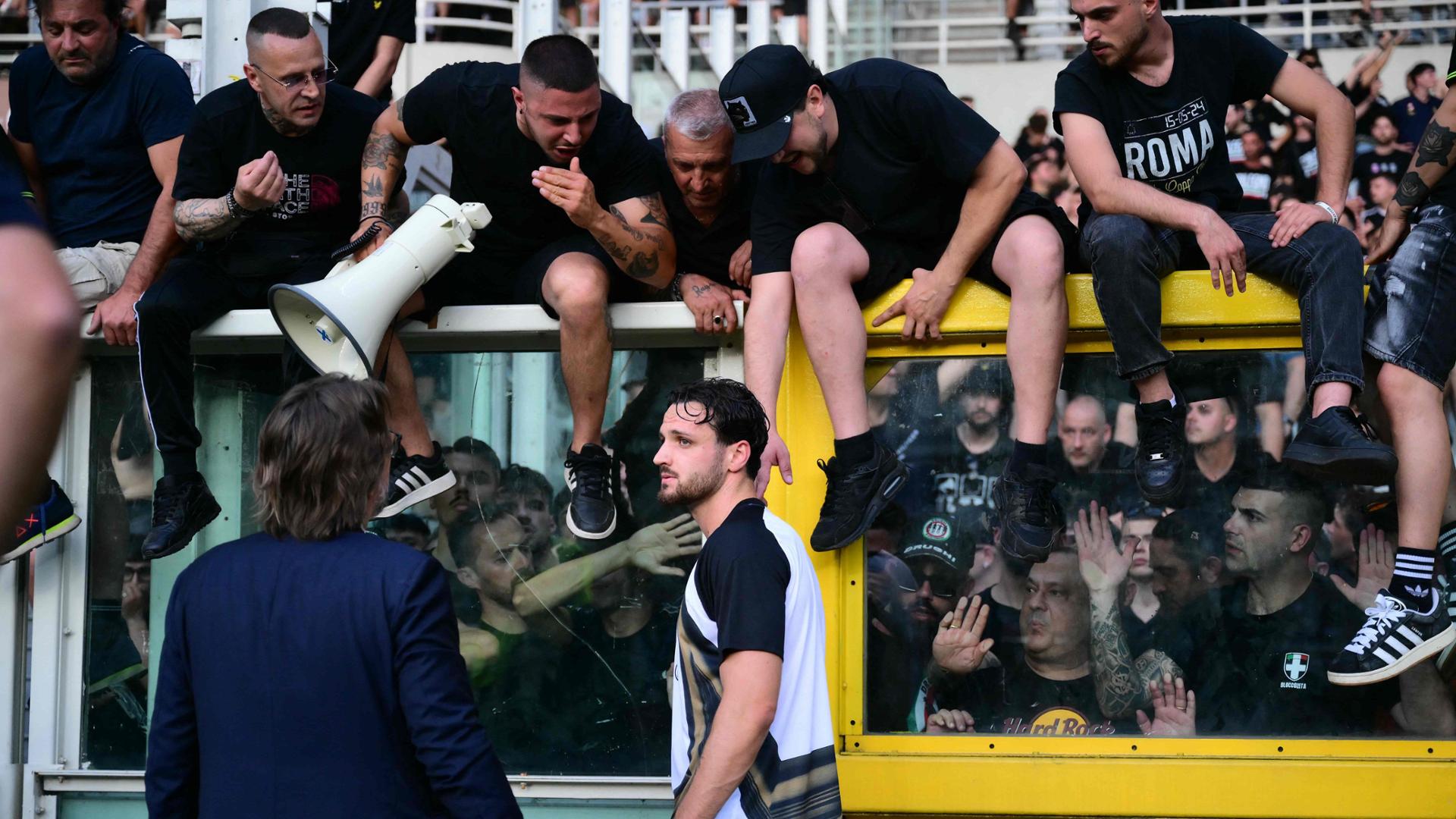 Il pallone rimasto al Medioevo