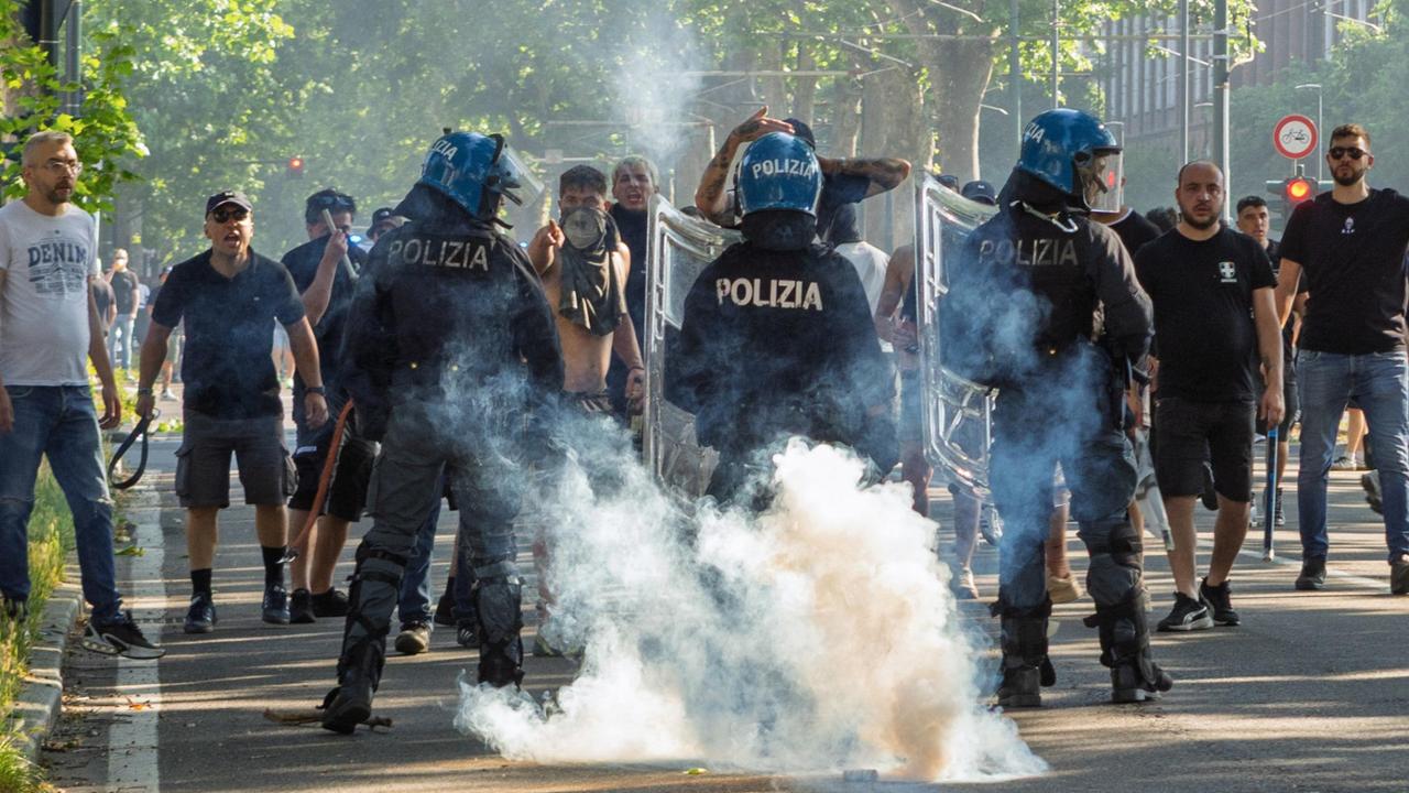 Calcoli balistici e video ripuliti: così la polizia ricostruisce il film del ferimento al derby