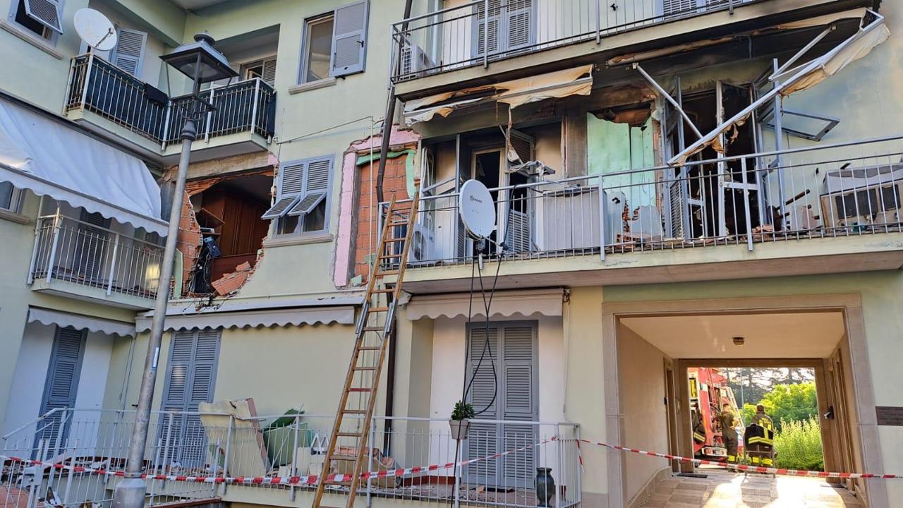 Esplosione in un palazzo a Vignole Borbera: appartamento saturo di gas, un ferito grave