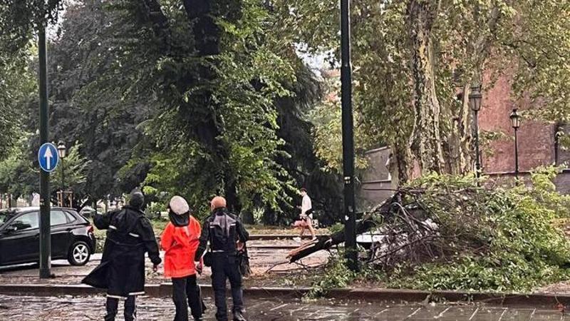 Rischio meteo estremo, come proteggere auto e casa ed evitare brutte sorprese con l’assicurazione