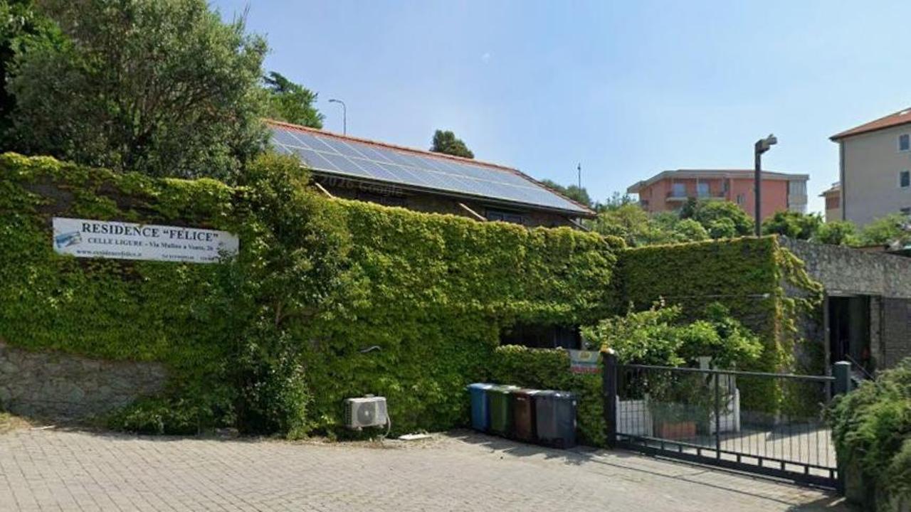 Bambina risucchiata in vasca nel residence, il giallo del cartello di divieto all’uso