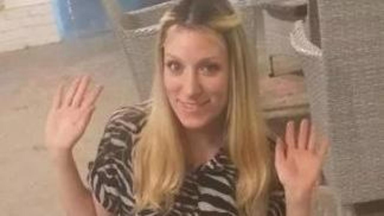 Giampaolo Guerra: “Mia figlia Nessy bloccata in Egitto da 3 anni, l’Italia ci ha abbandonati”