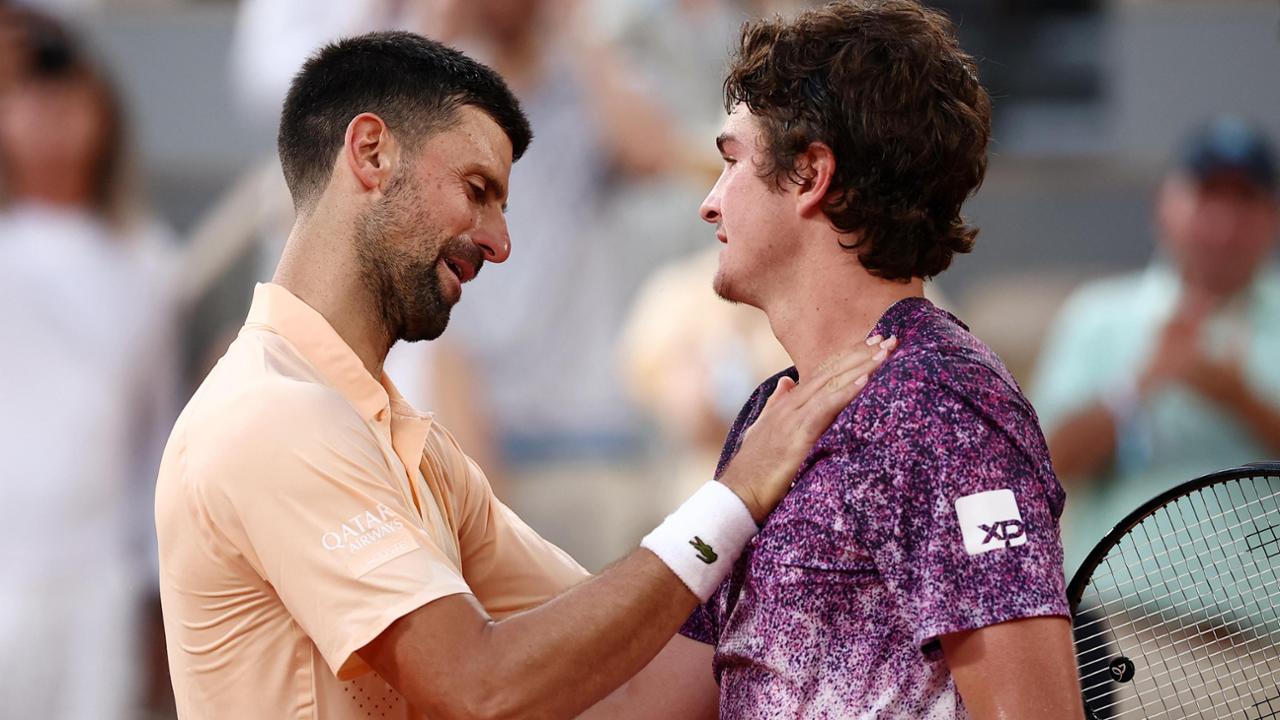 Roland Garros: esce anche Djokovic, battuto da Fonseca in 5 set