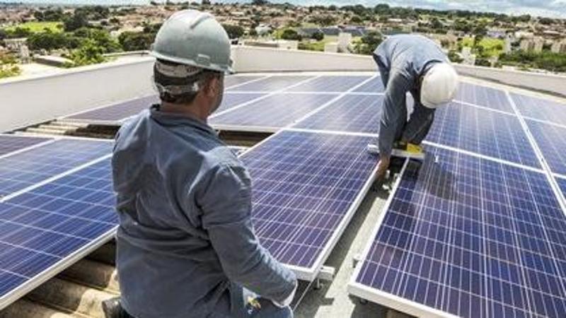 Rinnovabili al palo: tra richieste, ricorsi e veti locali i progetti restano bloccati