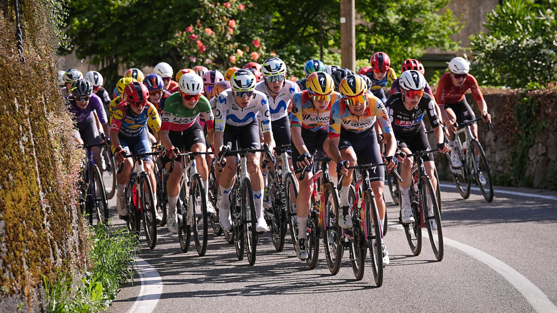 Quanto &egrave; triste il ciclismo senza l&rsquo;epopea dei gregari