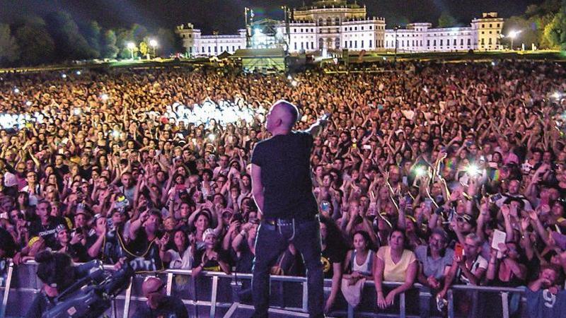 I pipistrelli bloccano di nuovo Sonic Park. Il sindaco: “Nessuna prova di una colonia a Stupinigi”