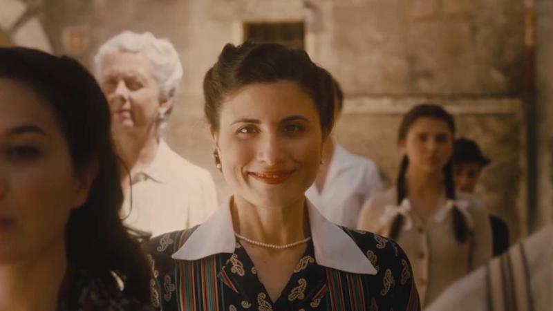 Il voto del 1946 diventa uno spot su Meloni: una donna la sogna premier e va alle urne