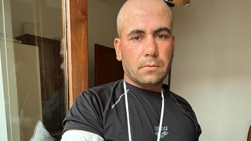 Taj Alamyar, l’unico sopravvissuto alla mattanza dei braccianti: “I miei amici bruciati vivi erano schiavi”