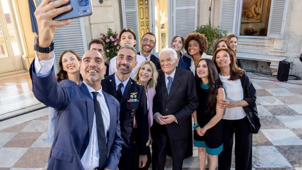 Lo spettacolo del Quirinale vince la prima serata: 2,5 milioni per gli 80 anni della Repubblica