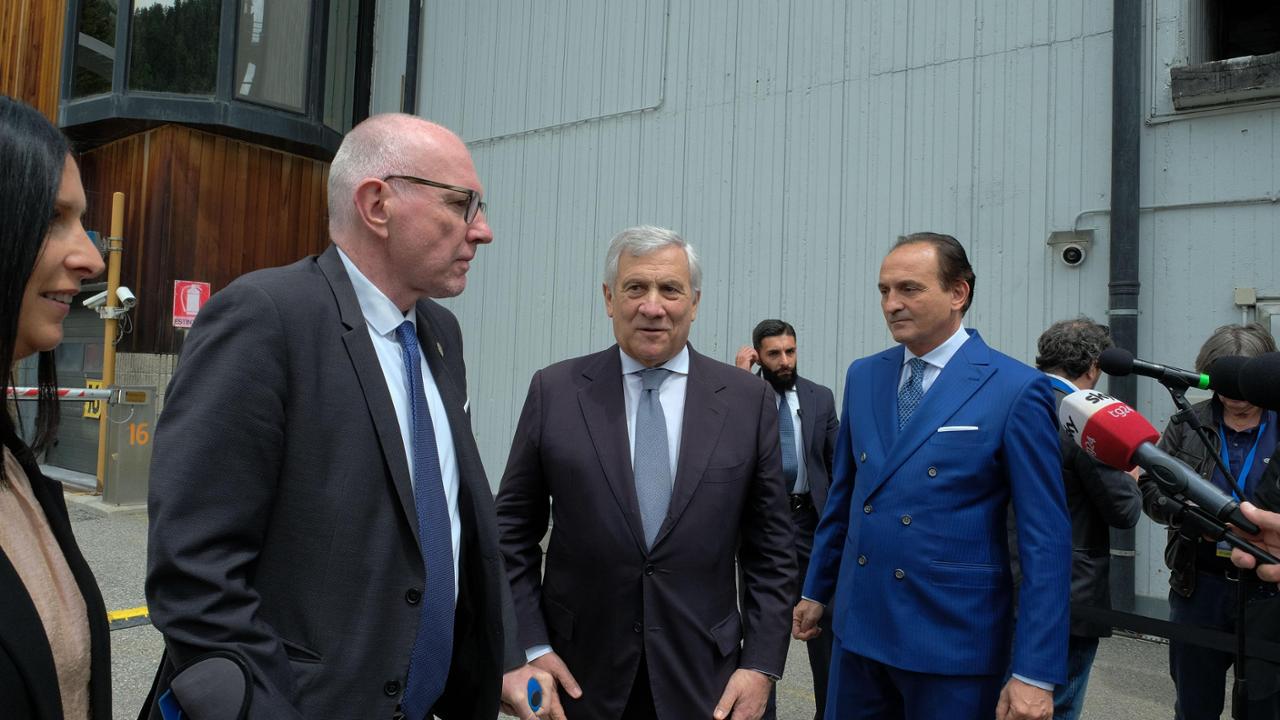 Monte Bianco, Tajani: “Seconda canna fondamentale e ridurrà l’inquinamento. La Francia ci segua”