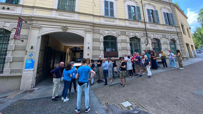 Torino, maxifurto da 1 milione di euro alla casa d’aste Sant’Agostino: il colpo in 4 minuti