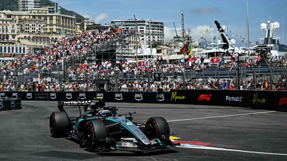Gp Montecarlo, Antonelli parte davanti a Verstappen. Poi le Ferrari: la gara live