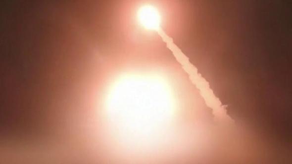 I missili iraniani lanciati nella notte contro Israele