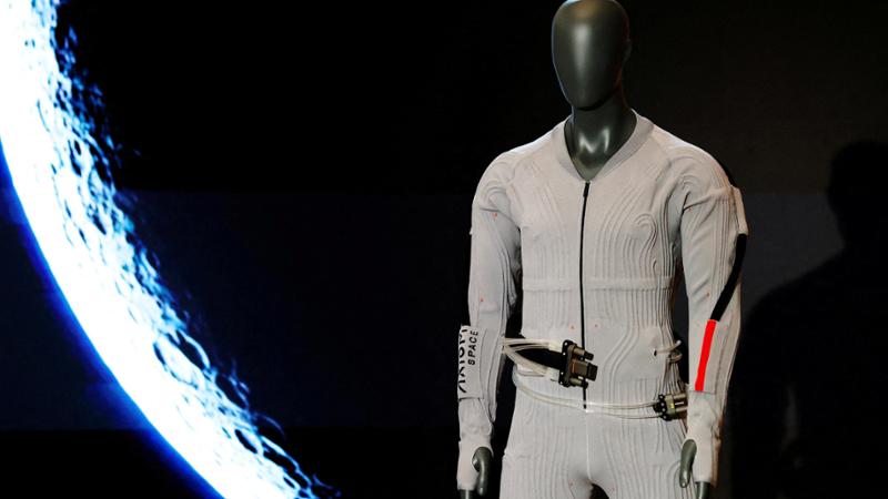 Prada sulla Luna con Axiom Space, presentata a New York la t