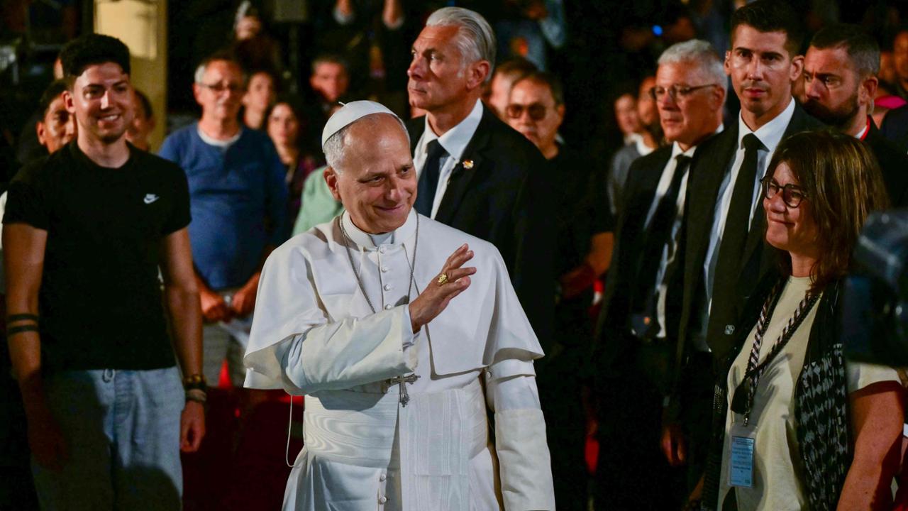 Barcellona, il Papa tra i carcerati: “Il passato non condanna il futuro”