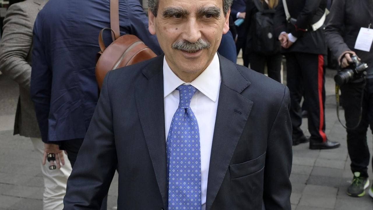 Mps, il piano di Lovaglio e Castagna per arginare Intesa