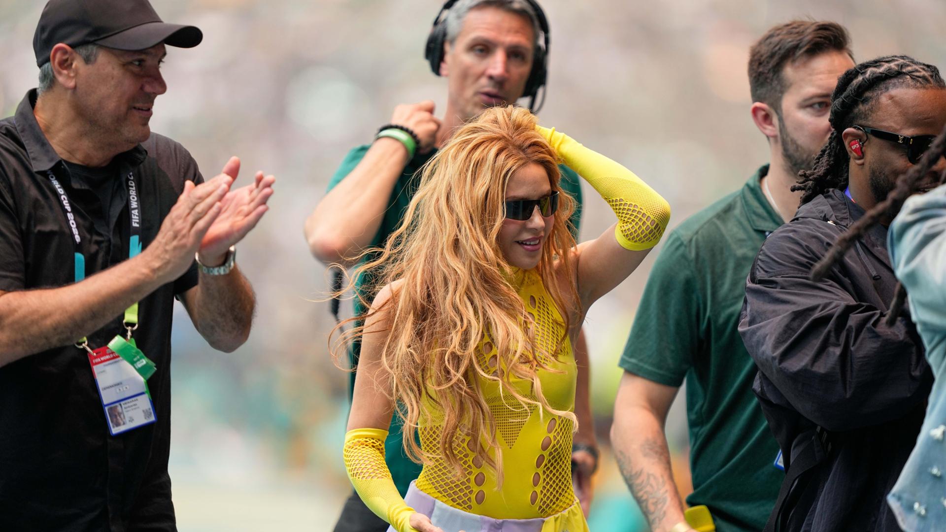 Shakira sul palco della cerimonia inaugurale dei Mondiali 2026