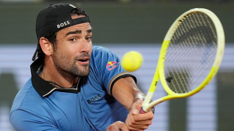 Berrettini fa impazzire lo Sporting a Torino, gli allenamenti per Wimbledon dopo l’infortunio