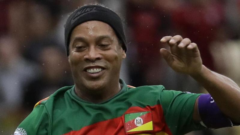 L’ultima di Ronaldinho, tornare in campo in Serie C con il Ravenna