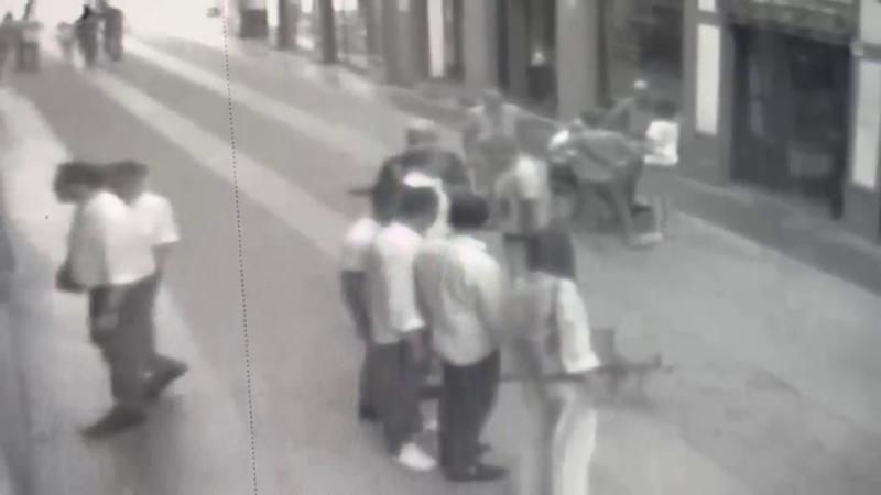 Lite tra un operaio e il sottosegretario Delmastro a Biella