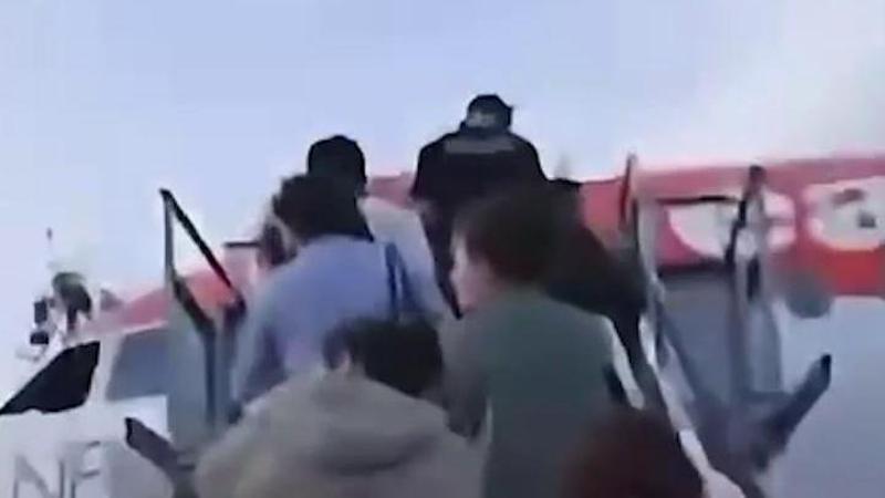 Lascia l'Italia e urla "Remigrazione" l'autore del video-vergogna su Sofia, travolta e uccisa sull'Aurelia