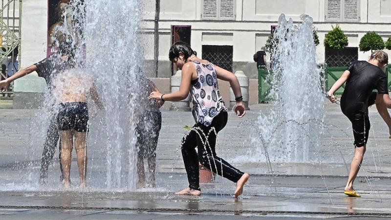 Siamo nell’ondata di caldo più lunga dal 2003. E ora si rischia “l’effetto asciugacapelli”