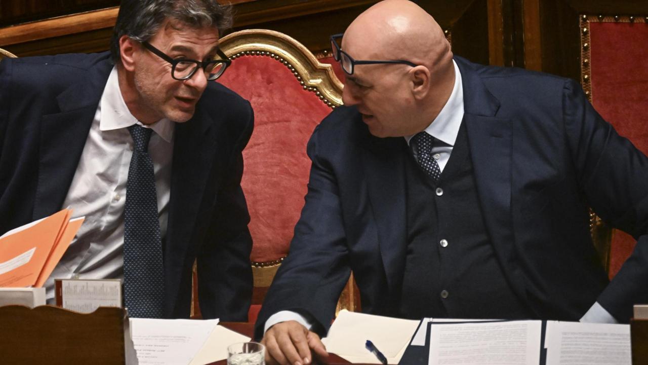 Fondi per la difesa, l'ultimatum Ue: a rischio 15 miliardi