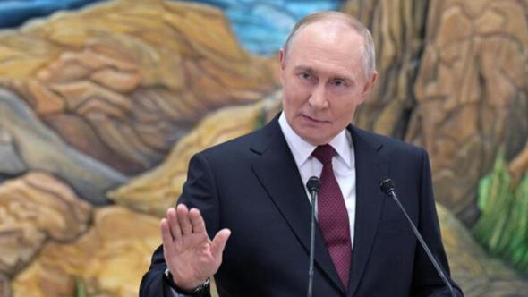 Putin: “Pronti a colloqui di pace con Kiev sulla base di Istanbul 2022”