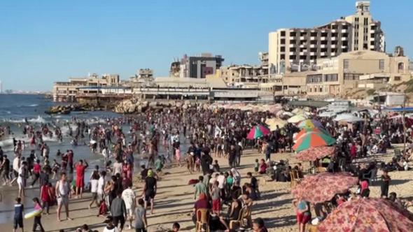 La situazione umanitaria degli sfollati a Gaza sotto il caldo