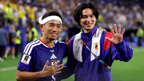 Nagatomo nella storia: a 40 anni gioca il suo quinto Mondiale, Giappone-Svezia finisce 1-1