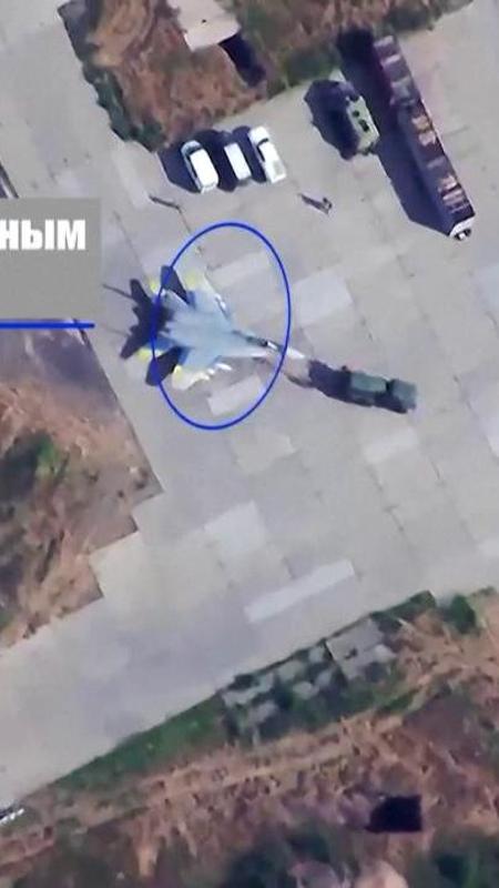 Il caccia esplode sulla pista, così la Russia distrugge i MiG-29 direttamente nella base ucraina