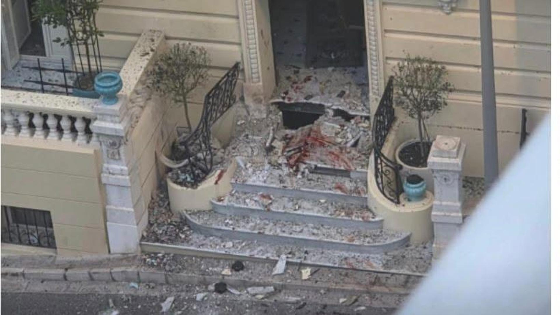 Pacco bomba a Monaco, esplosione vicino a Place des Moulins. Ci sono feriti