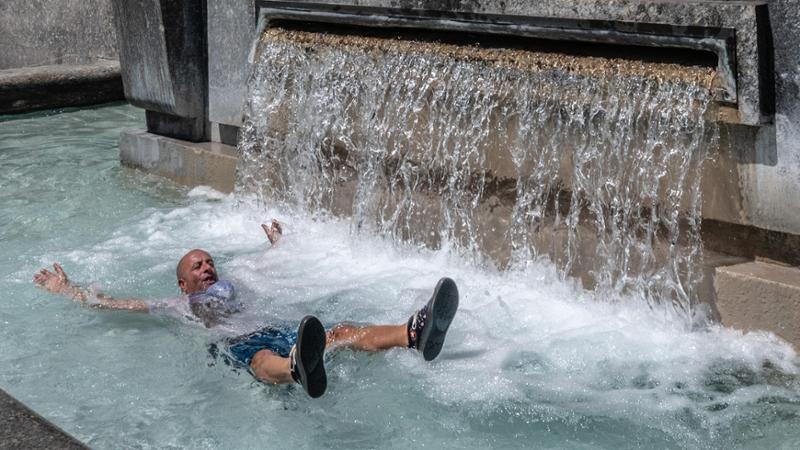 Caldo estremo, in Italia 5 morti in 24 ore. Il 6 luglio riunione d'emergenza con gli Stati europei