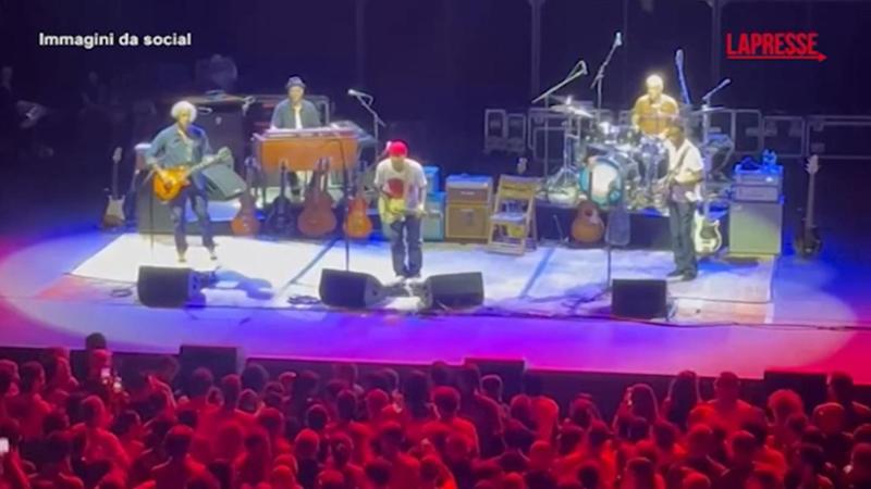 Ben Harper interrompe il concerto di Roma per un malore tra il pubblico
