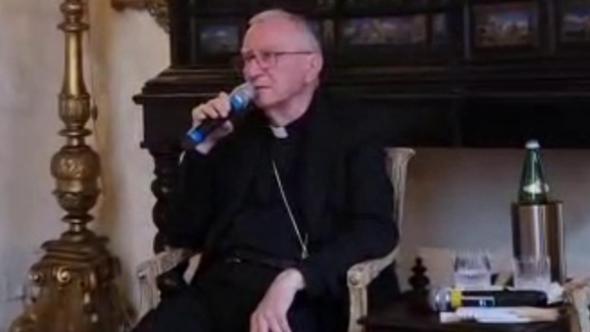 Vaticano, Parolin dopo lo scisma dei lefebvriani: “Grande dolore, ma il dialogo resta possibile”