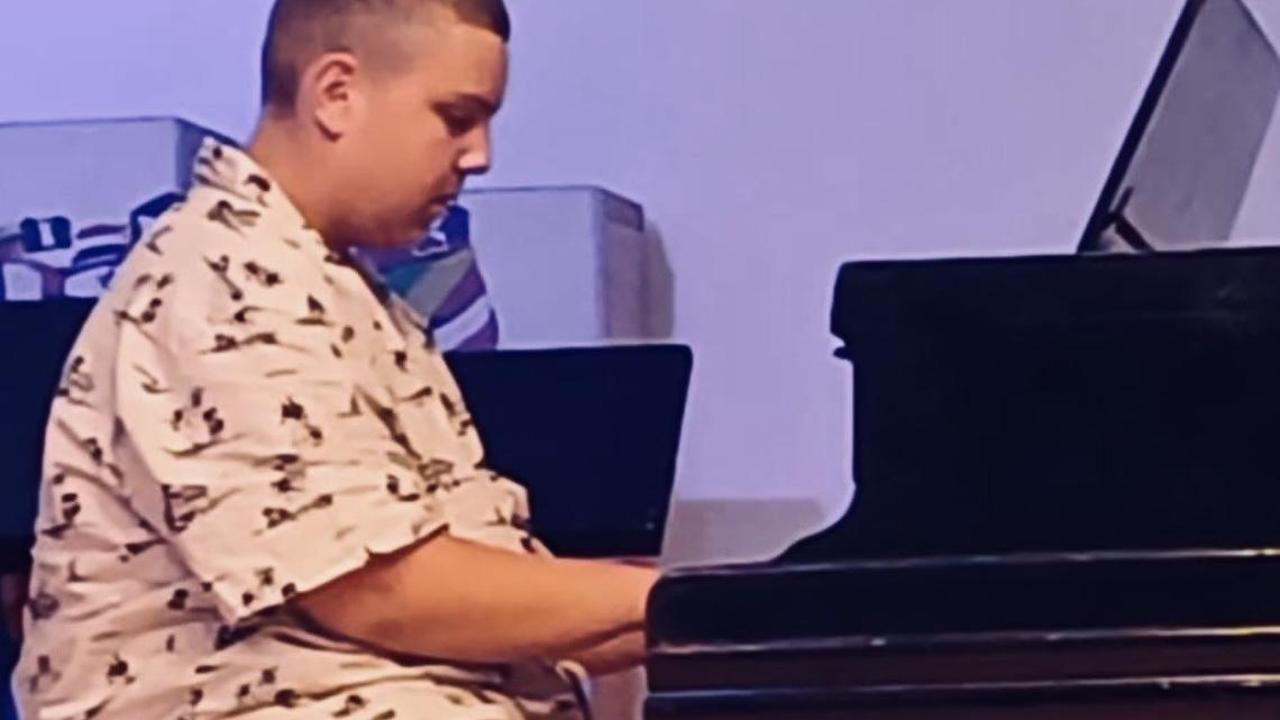L’orecchio assoluto nella musica, il genio nascosto di Kevin: “Stare sul palco mi emoziona”