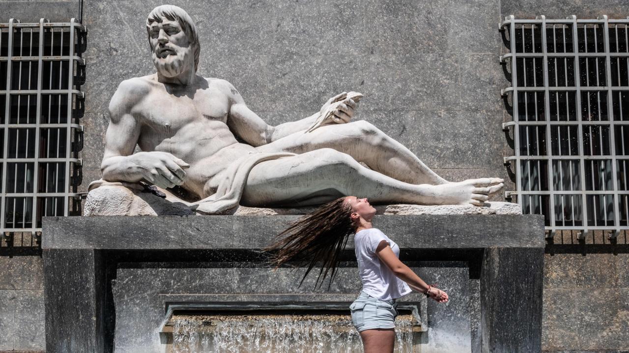 Caldo record a Torino, registrati picchi di +9 gradi. Aumentano i morti tra gli over 65