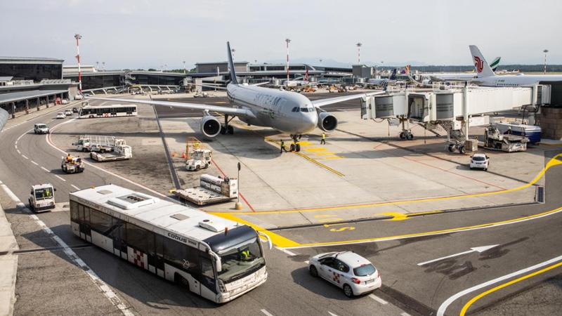 Furti nei bagagli in partenza da Malpensa, 3 operatori dello scalo in stato di fermo