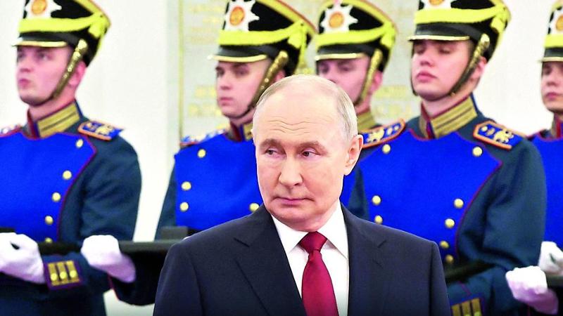 Putin resta senza benzina e cereali. I blitz sulle raffinerie lasciano il segno