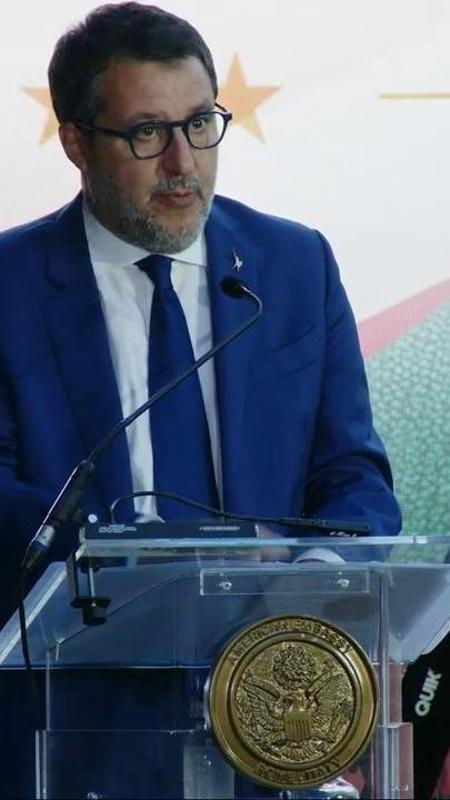 "Arriva un profumo di hamburger", e così Salvini taglia il suo discorso all'ambasciata Usa
