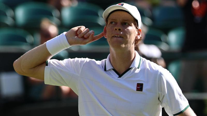 Wimbledon, Sinner vola agli ottavi in tre set (6-4; 6-3; 6-4)