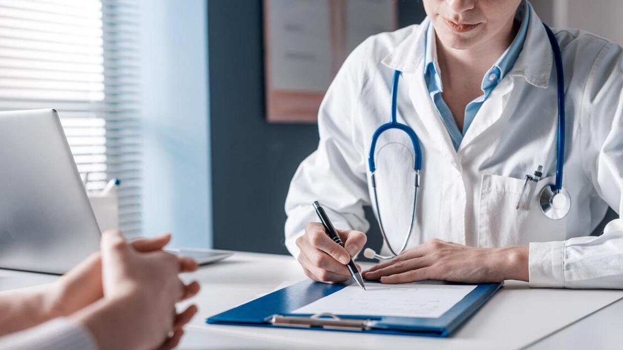 Il boom delle polizze sanitarie: le nuove regole, i rimborsi, a chi serve davvero