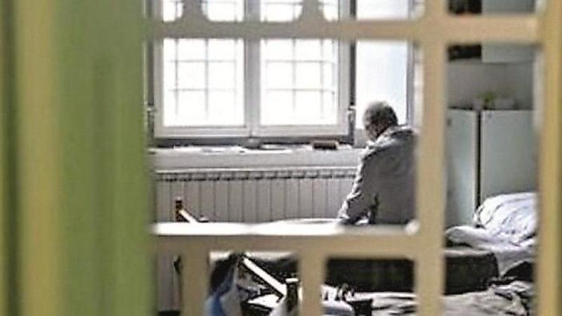 Caldo infernale nelle carceri: “Insostenibile per detenuti e personale”