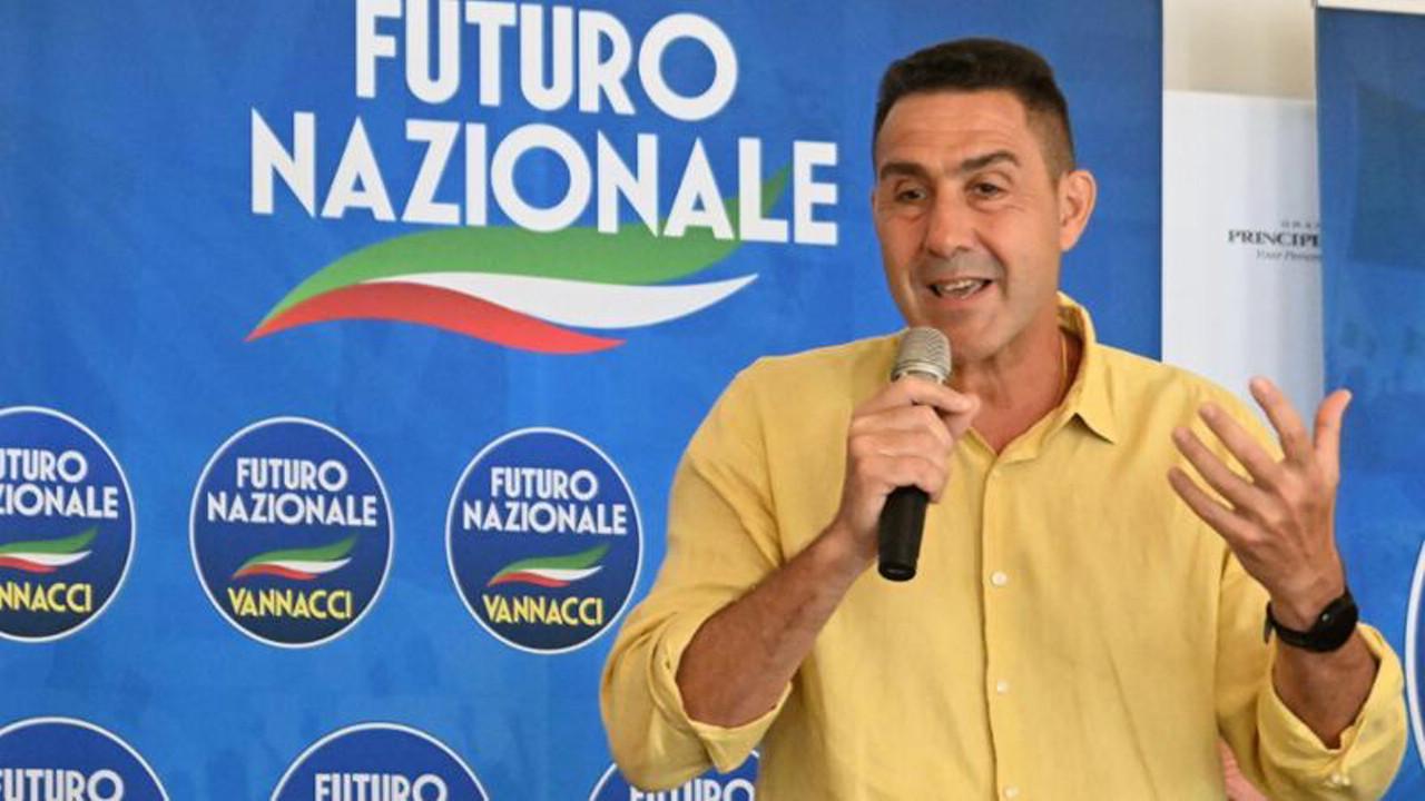 Vannacci tra X Mas e Marinetti: “Più sport e meno politici sui carri Pride”