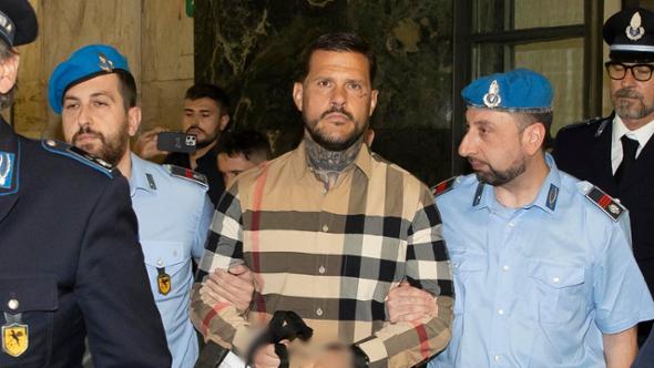 Marco Ferdico, capo ultrà dell’Inter: "Calhanoglu mi pagava l’hotel, Dimarco voleva cori più belli"